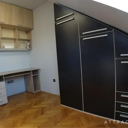 Attractive Duplex Novi Sad